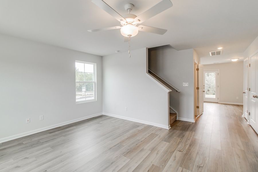 Spacious, unfurnished interior of a new home in Haynes Park, Columbia (Image 11).
