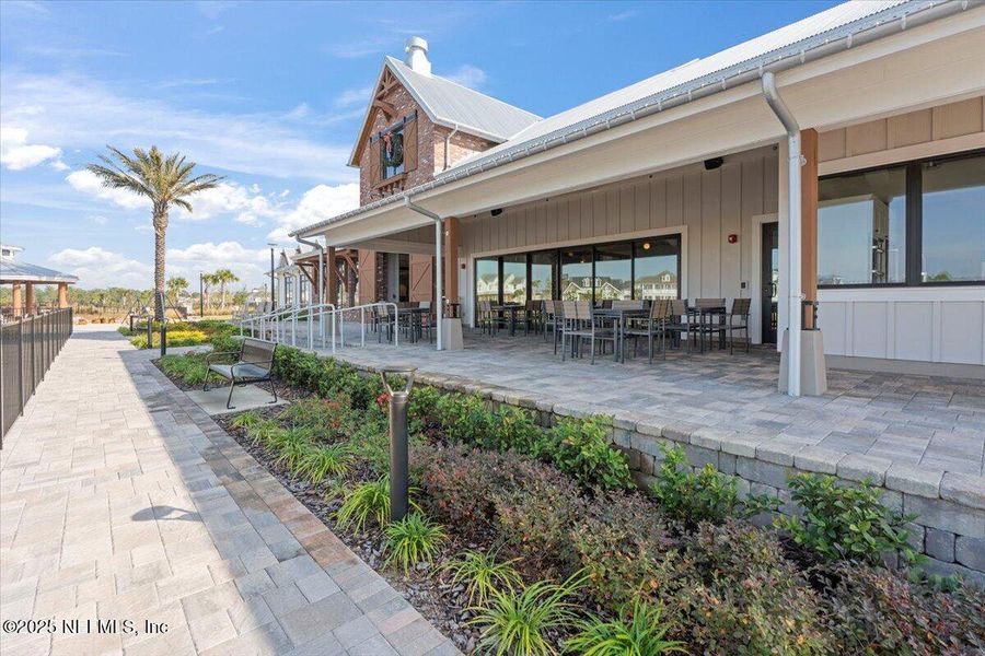 Community amenities in , Jacksonville (Image 56).