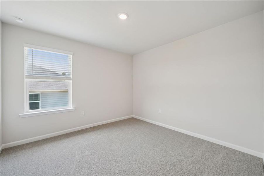 Spacious, unfurnished interior of a new home in Preserve at Mountain Creek, Pendergrass (Image 27).