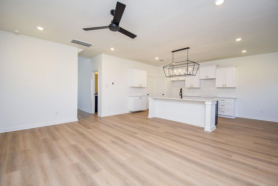 Furnished interior view inside a new home in Glendale Lakes, Arcola (Image 19).