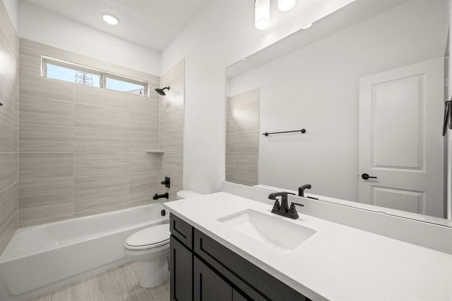 317 Willie- Bathroom (2)