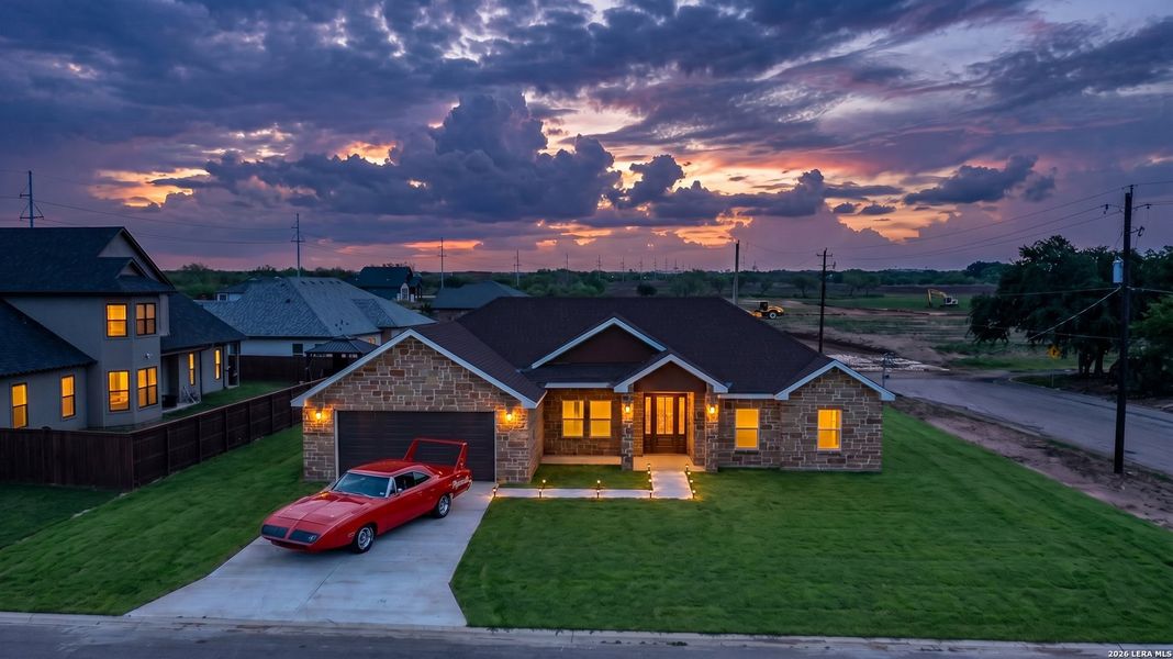 Image 32 of a home in .