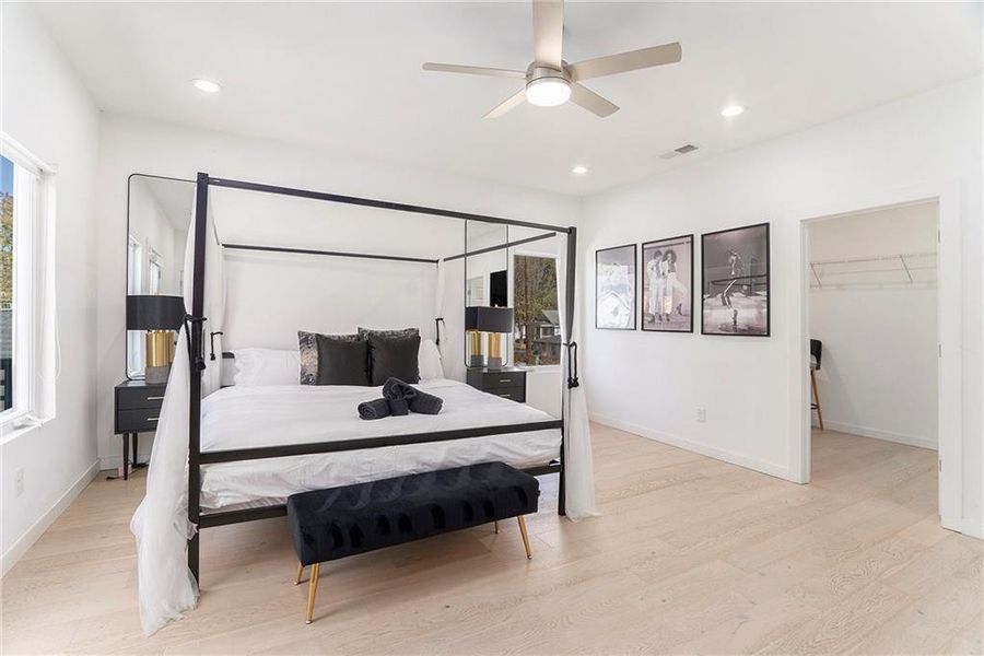 Furnished interior view inside a new home in , Atlanta (Image 29).
