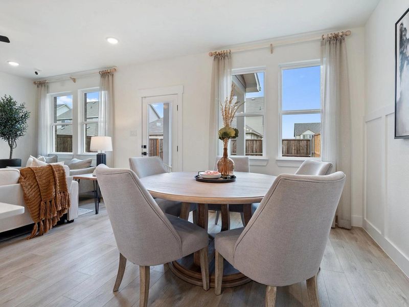 Furnished interior view inside a new home in Lake Park Villas, Wylie (Image 8). Furnished interior view inside a new home in Lake Park Villas, Wylie (Image 8).