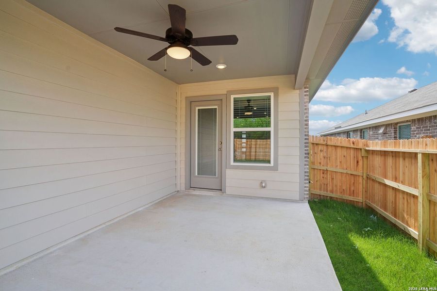 Exterior details and patio area of a home in Sagebrooke - Premier Series, San Antonio (Image 19).