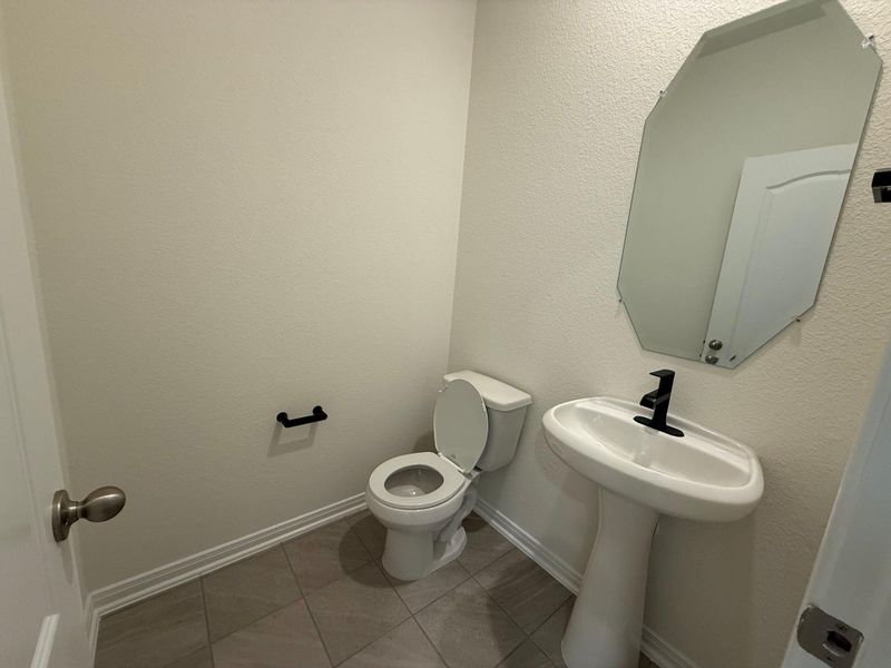 Furnished interior view inside a new home in Oakwood Trails, Tomball (Image 8). Furnished interior view inside a new home in Oakwood Trails, Tomball (Image 8).