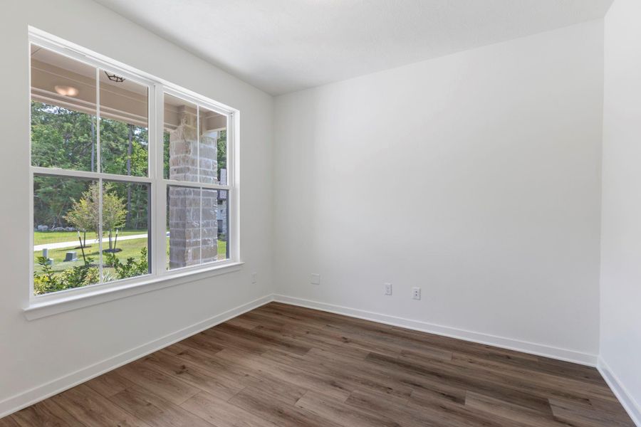 Spacious, unfurnished interior of a new home in Spring Lake, Huntsville (Image 46).