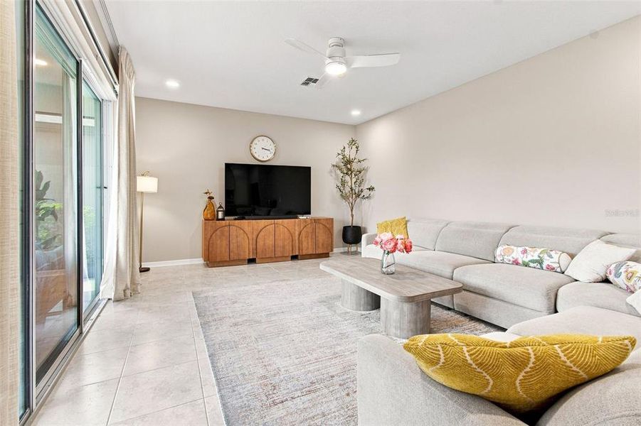 Furnished interior view inside a new home in Epperson, Wesley Chapel (Image 32). Furnished interior view inside a new home in Epperson, Wesley Chapel (Image 32).