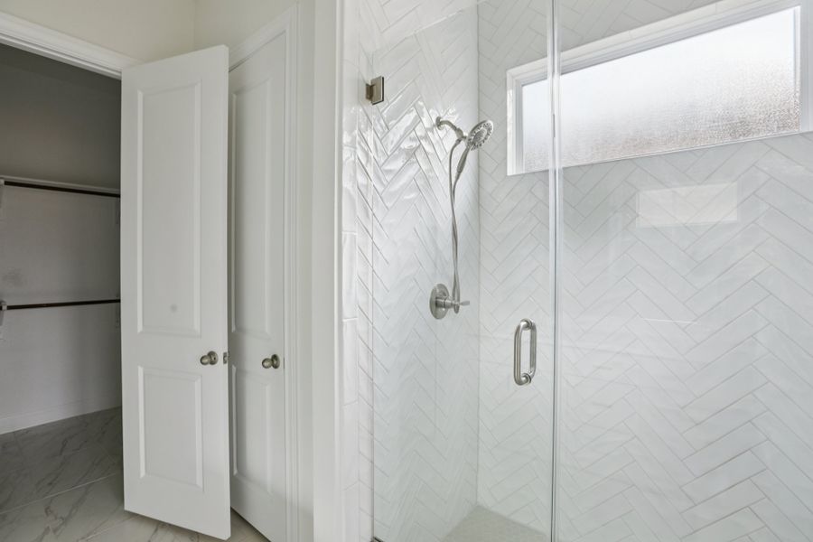 25 web or mls San Saba Dr S2412 025