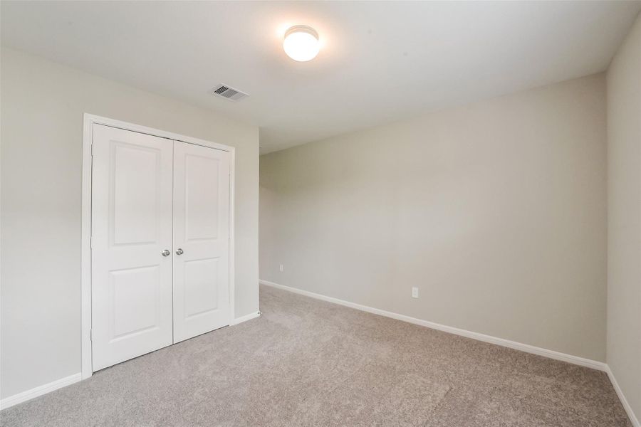 Spacious, unfurnished interior of a new home in , Houston (Image 29).