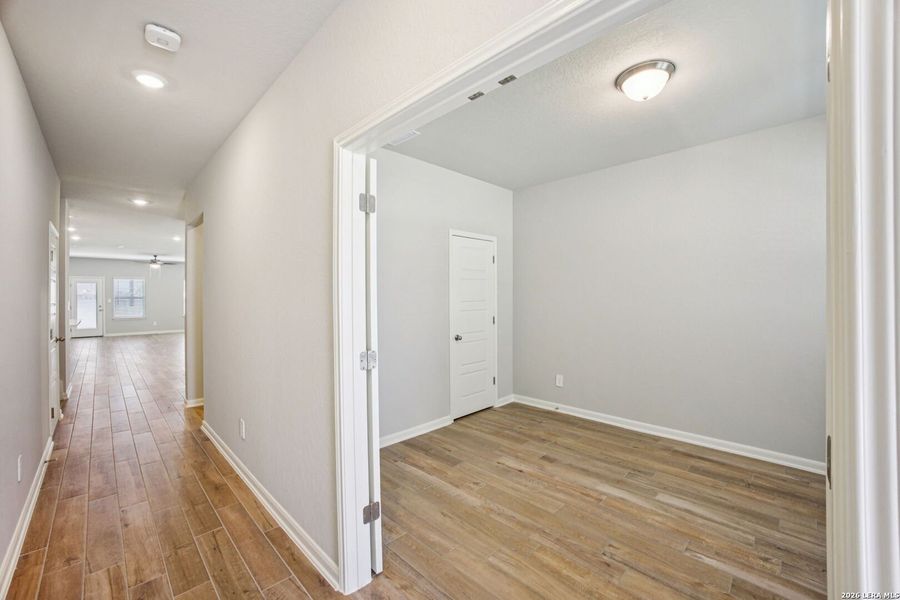 Spacious, unfurnished interior of a new home in Kallison Ranch, San Antonio (Image 37).
