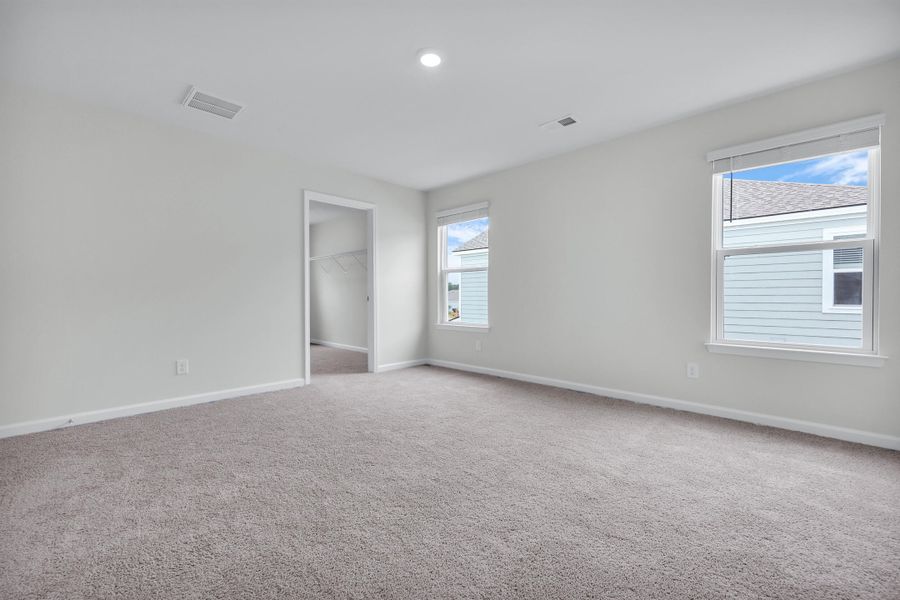 Spacious, unfurnished interior of a new home in Hillcrest, Ravenel (Image 20).