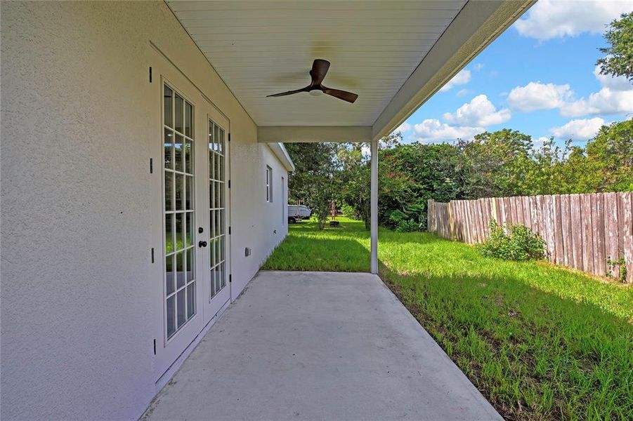 Exterior details and patio area of a home in , Dade City (Image 22).
