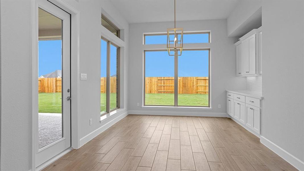 Spacious, unfurnished interior of a new home in Valencia 70', Manvel (Image 7). Spacious, unfurnished interior of a new home in Valencia 70', Manvel (Image 7).