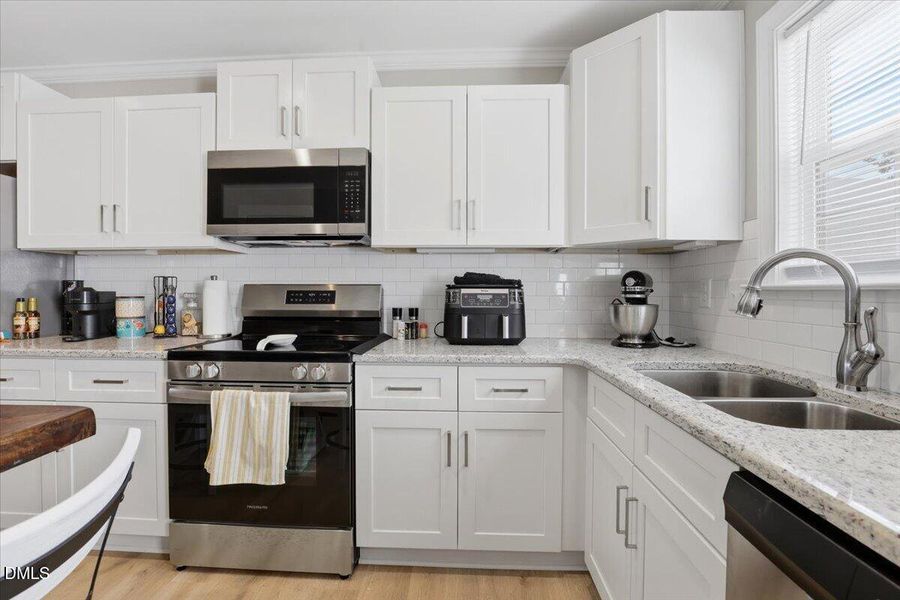 17-96 Linda St-17 17-96 Linda St-17