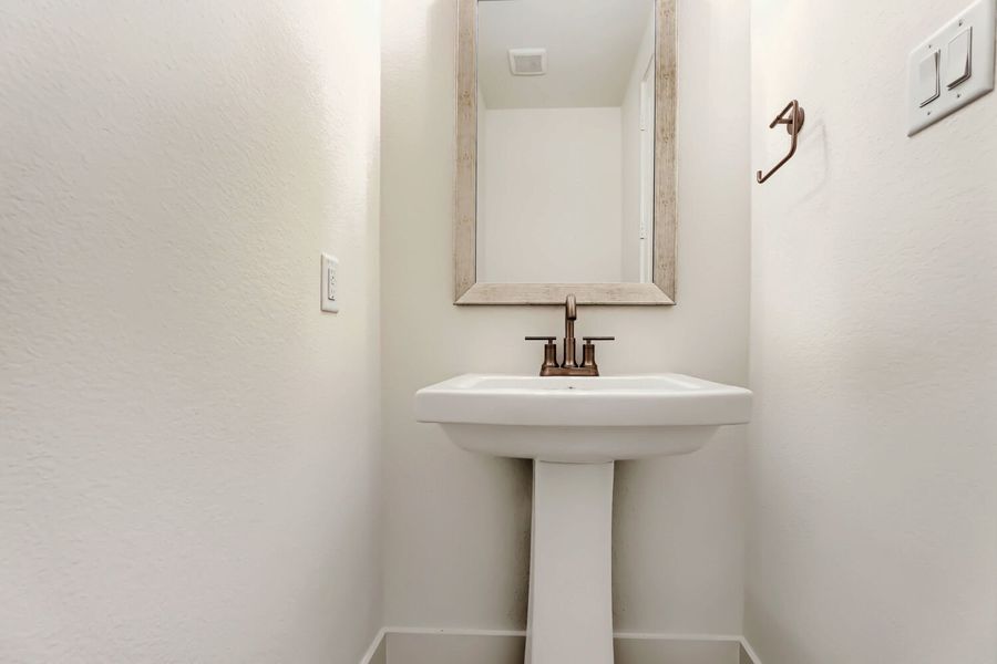 189 Enclave - Powder Bathroom 189 Enclave - Powder Bathroom