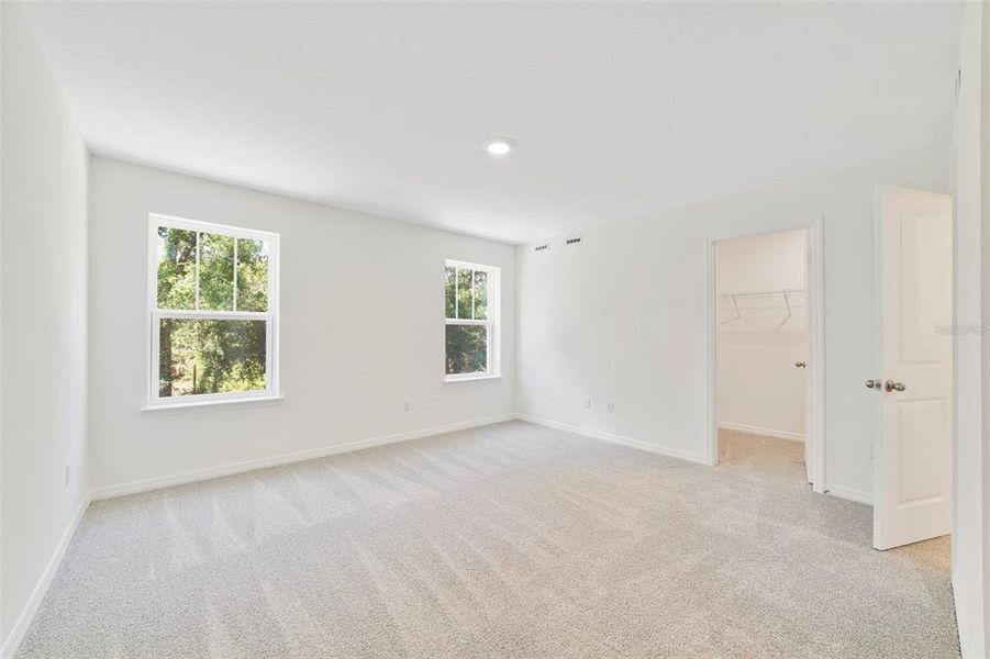 Spacious, unfurnished interior of a new home in Towns at Greenleaf, Oviedo (Image 17). Spacious, unfurnished interior of a new home in Towns at Greenleaf, Oviedo (Image 17).