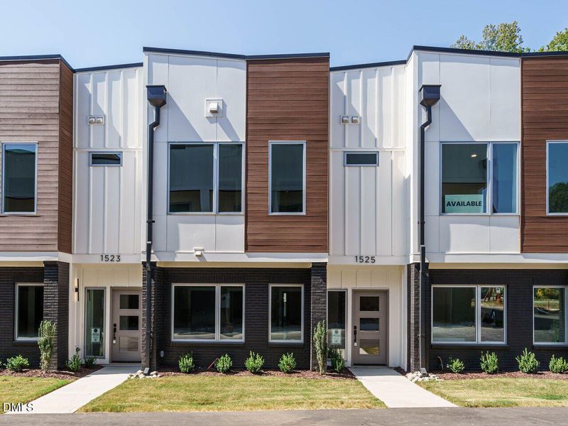 001-1280x960-main-exterior