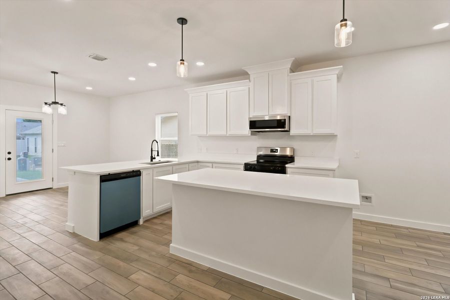 Image 14 of a home in .