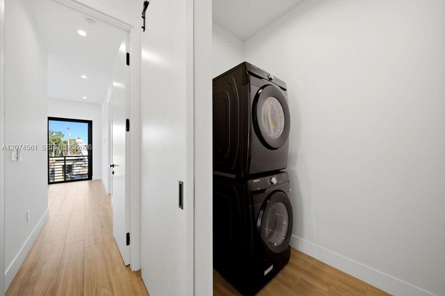 Furnished interior view inside a new home in , Fort Lauderdale (Image 14).
