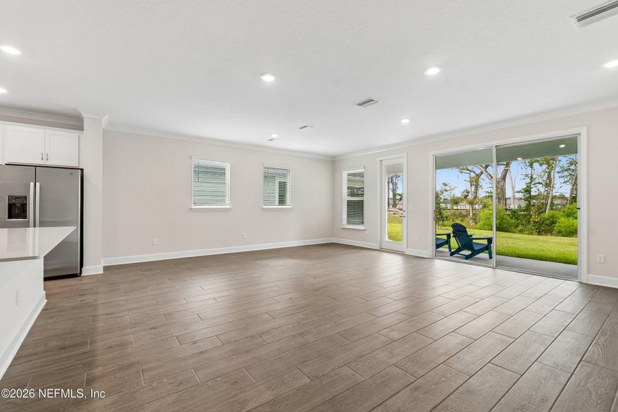 Spacious, unfurnished interior of a new home in Tributary 50', Yulee (Image 26). Spacious, unfurnished interior of a new home in Tributary 50', Yulee (Image 26).