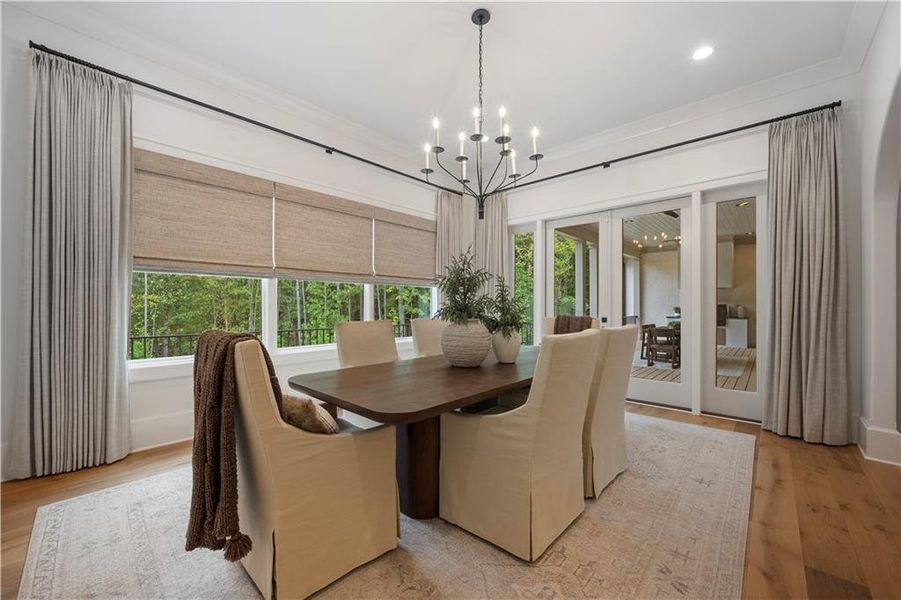 Furnished interior view inside a new home in , Alpharetta (Image 78).