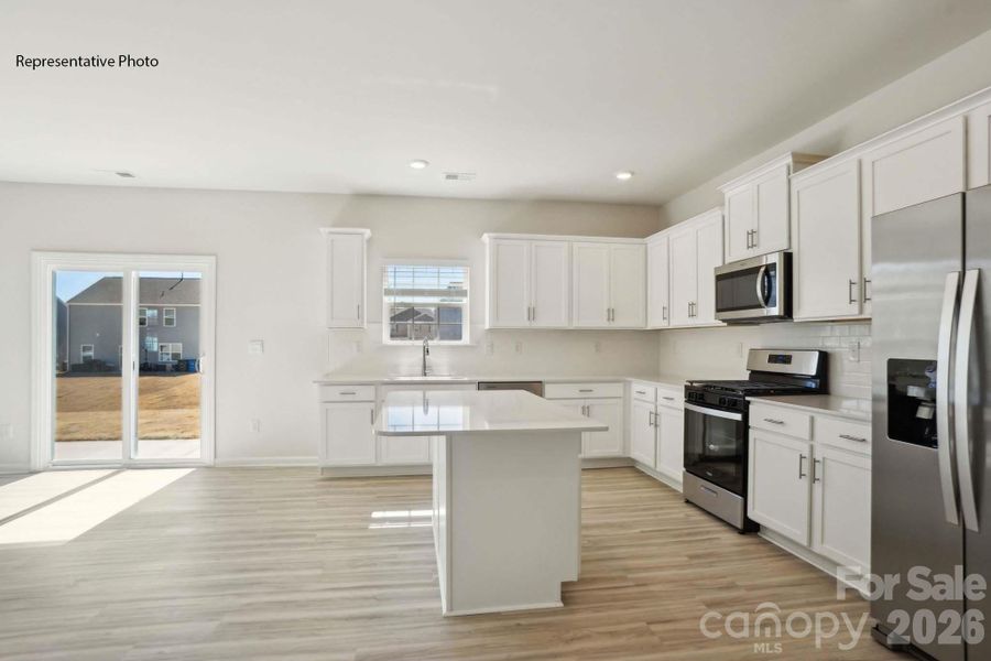 Furnished interior view inside a new home in Granite Falls, Lancaster (Image 12).