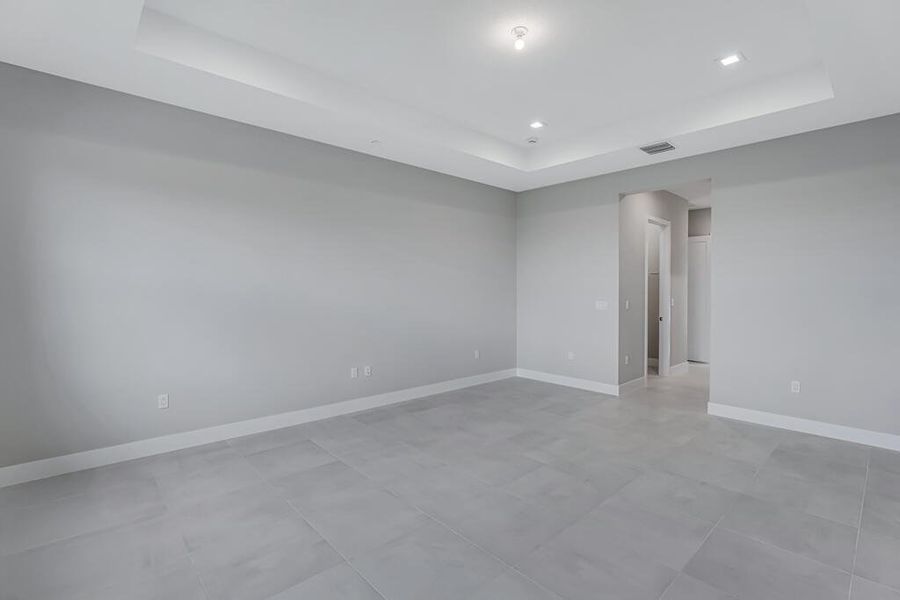 Furnished interior view inside a new home in Apex at Avenir, Palm Beach Gardens (Image 60). Furnished interior view inside a new home in Apex at Avenir, Palm Beach Gardens (Image 60).