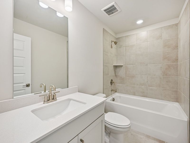 The Bayview floorplan with the Modern Rustic Harbor interior package.