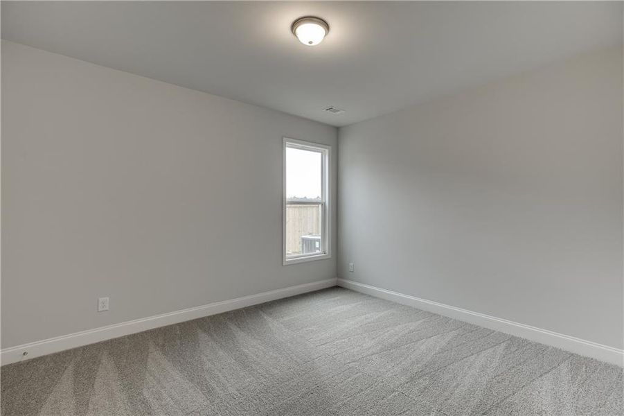 Spacious, unfurnished interior of a new home in , Jefferson (Image 20).