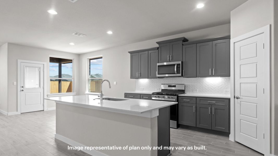 Furnished interior view inside a new home in Homestead at Parks Bell Ranch, Odessa (Image 6).