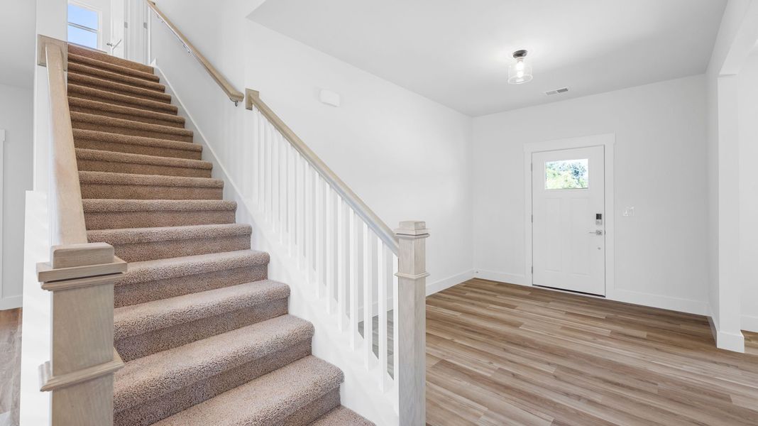 Representative unfurnished interior of a home built from the Lynnbrook by D.R. Horton in Harbor Crest, Ooltewah (Image 11).