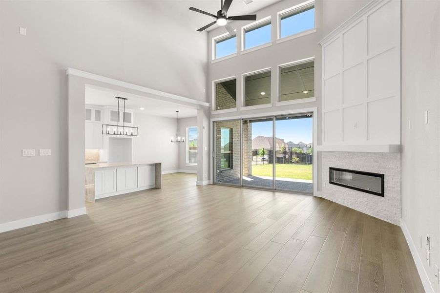 Spacious, unfurnished interior of a new home in Cambridge Estates - Harwood, Prosper (Image 26).