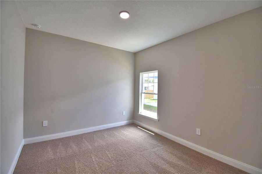 Spacious, unfurnished interior of a new home in , Winter Haven (Image 32).