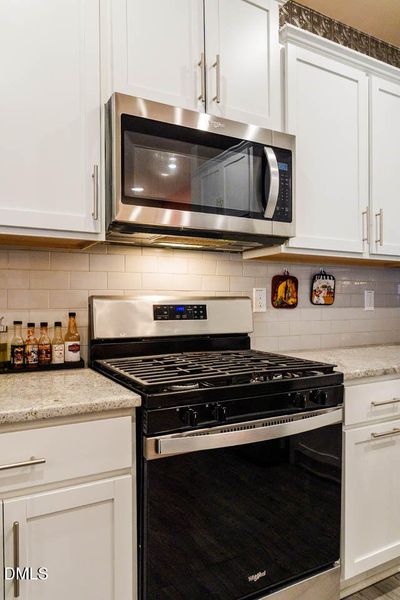 209ParkerStationAve-048