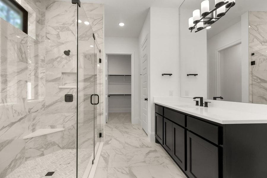 Secondary Bathroom2