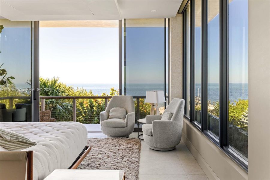 Exterior details and patio area of a home in , Marathon (Image 16).