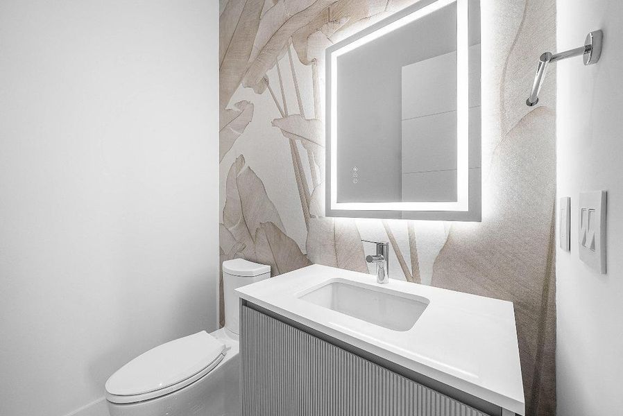 029-25833rdCourt-WestPalmBeach-FL-33407-