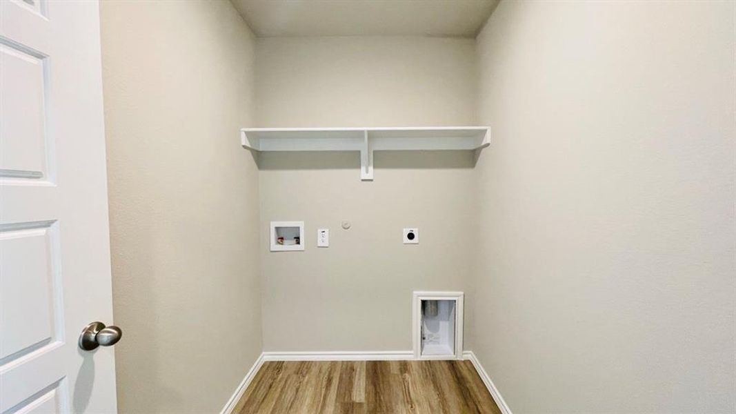 Spacious, unfurnished interior of a new home in Sunnycreek, Crowley (Image 10).