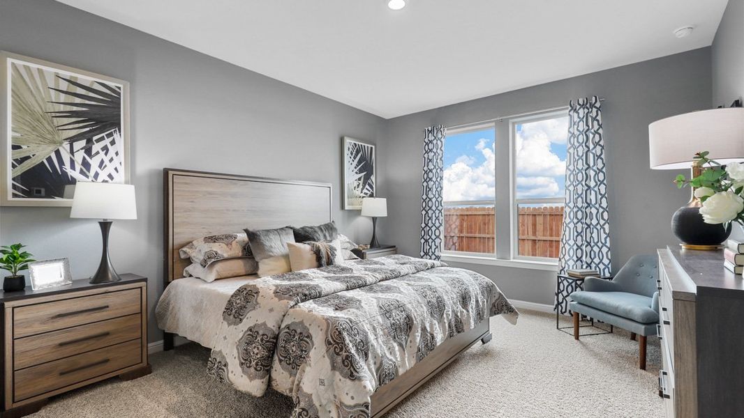 Furnished interior view inside a new home in Vista Park, Decatur (Image 19).