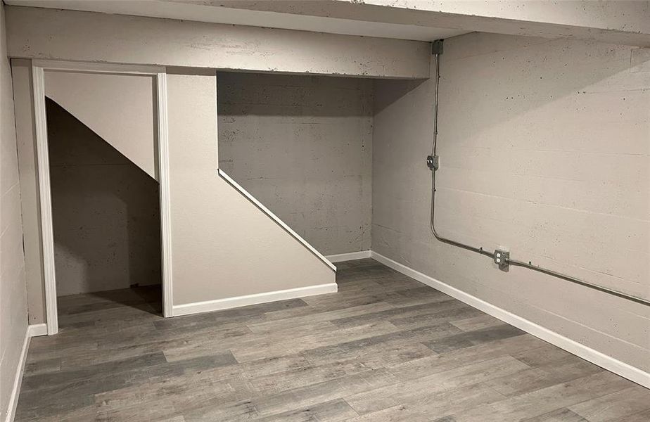 Spacious, unfurnished interior of a new home in , Brownwood (Image 19).