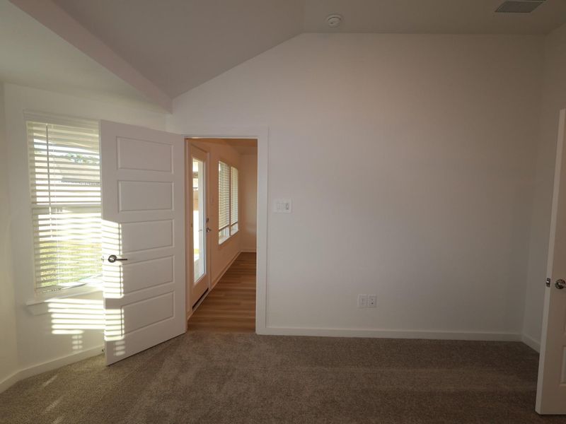 Spacious, unfurnished interior of a new home in Pinewood at Grand Texas, New Caney (Image 14).