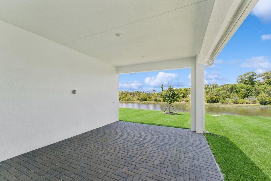 Spacious, unfurnished interior of a new home in Salerno Reserve - Single Family, Stuart (Image 19). Spacious, unfurnished interior of a new home in Salerno Reserve - Single Family, Stuart (Image 19).