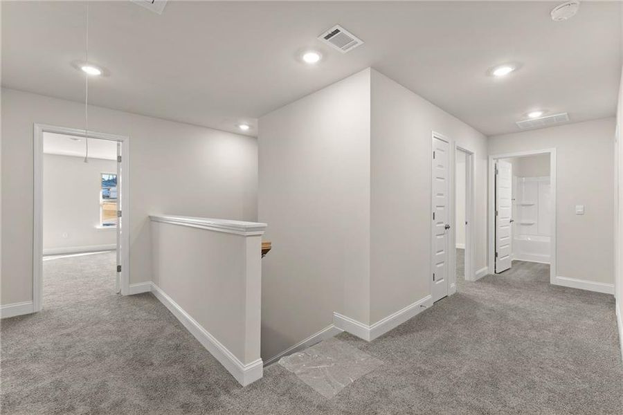 Spacious, unfurnished interior of a new home in Magnolia Villas, Cornelia (Image 34).