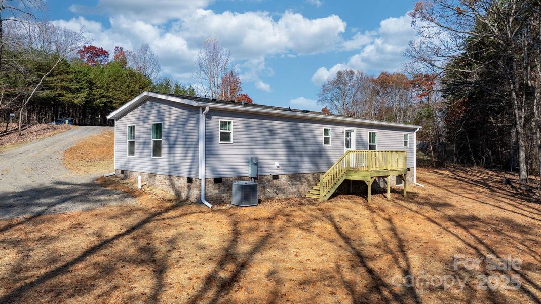 Image 23 of a home in .