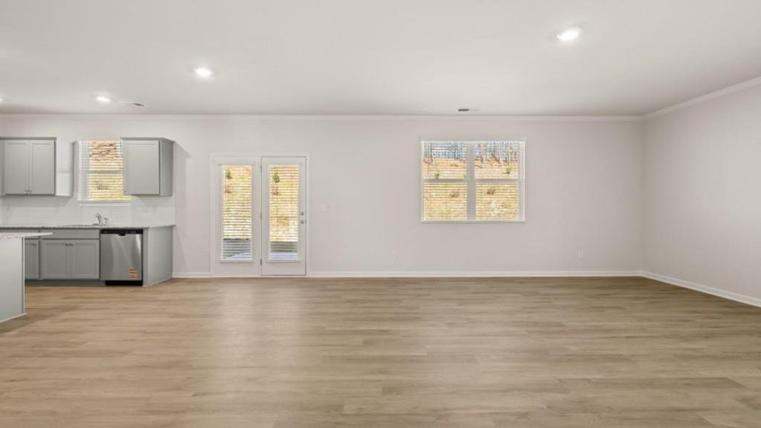 Spacious, unfurnished interior of a new home in Northwoods at Mirror Lake, Villa Rica (Image 23).