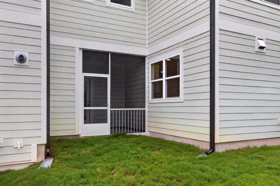 Rear Exterior & Screened Porch Rear Exterior & Screened Porch