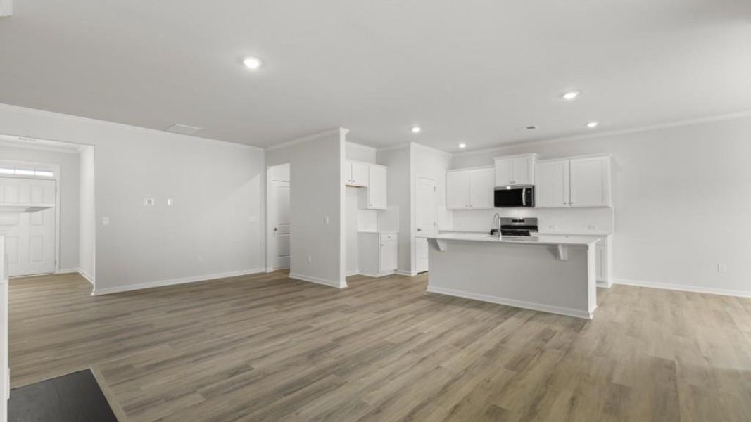 Spacious, unfurnished interior of a new home in Liberty Crossing, Braselton (Image 25).