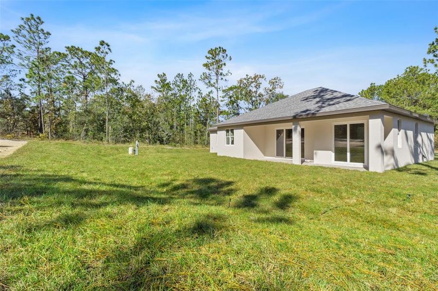 Exterior details and patio area of a home in , Weeki Wachee (Image 41). Exterior details and patio area of a home in , Weeki Wachee (Image 41).