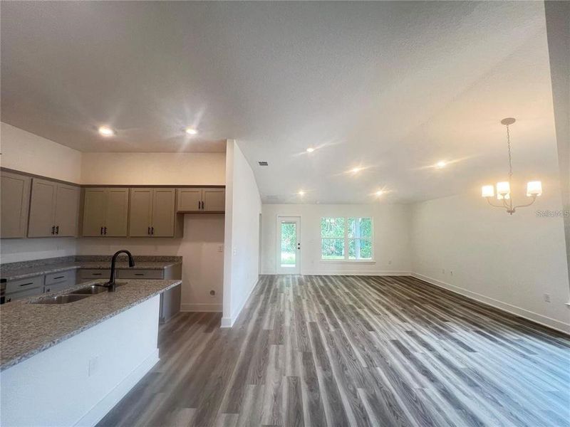 Spacious, unfurnished interior of a new home in Knights Landing, Lakeland (Image 12).